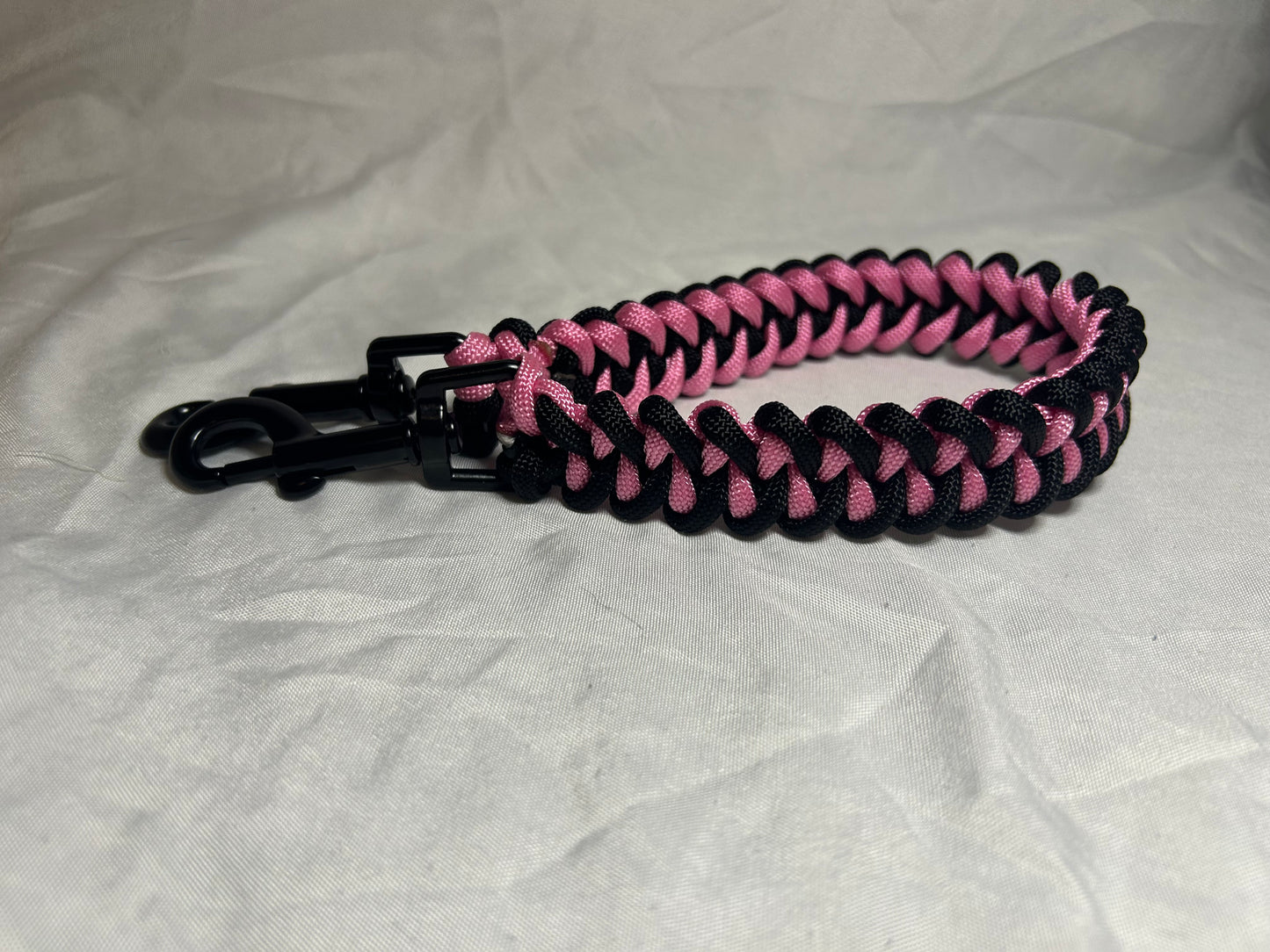 Double Ended Collar Adaptor. Available in different colours.